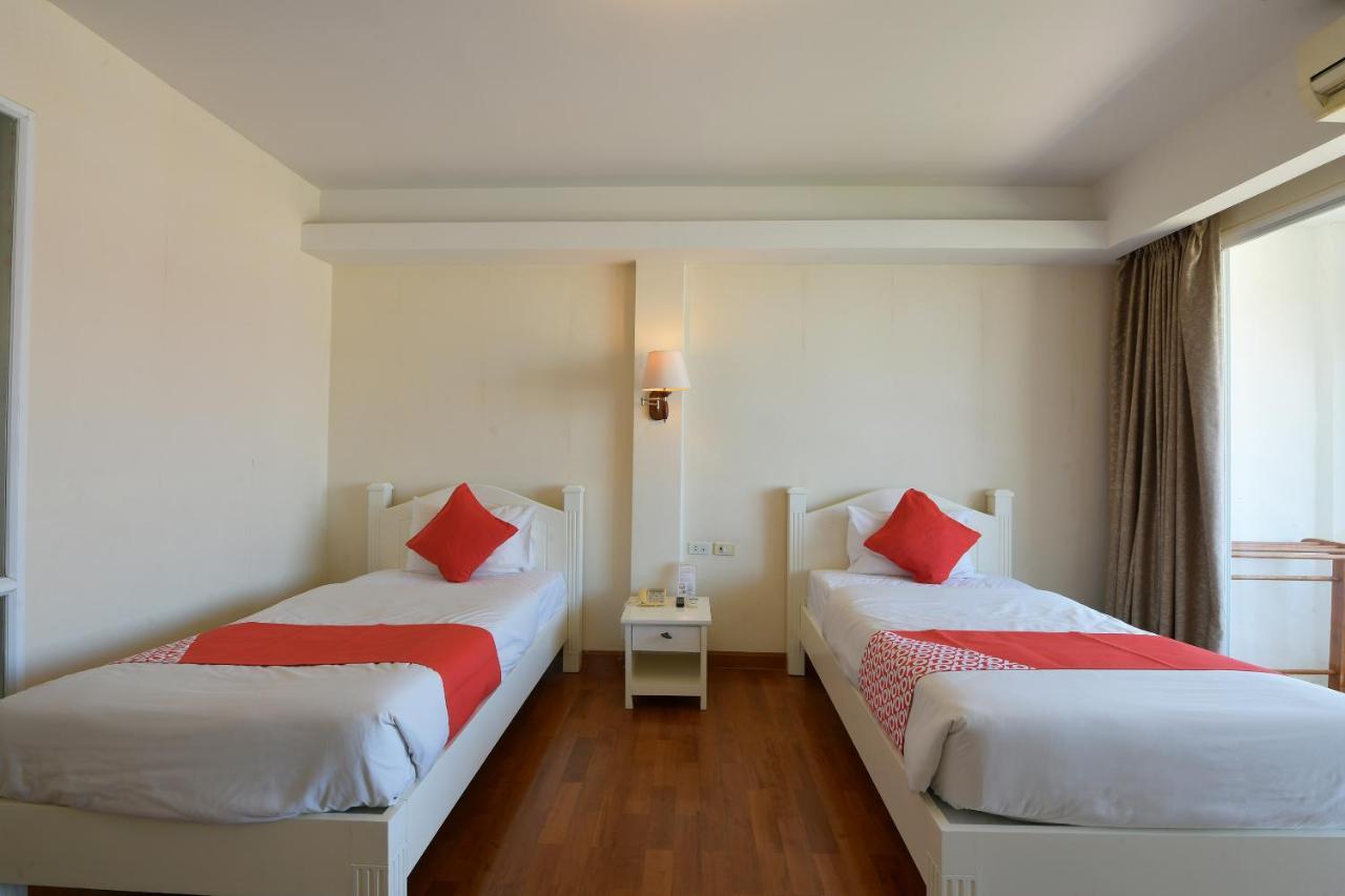 Oyo 109 Ozone Prime Pattaya Hotel Exterior foto